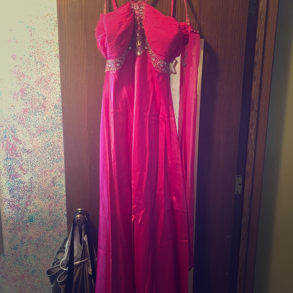 Prom dress worn once!!